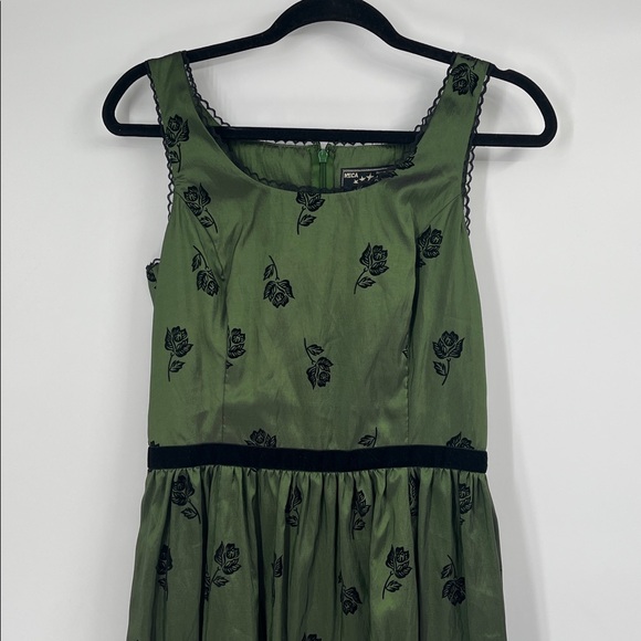 Rare Twilight Saga Bella Birthday Dress New Moon Green Floral Dress Large - Picture 5 of 11